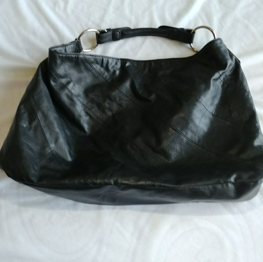 Express black handbag